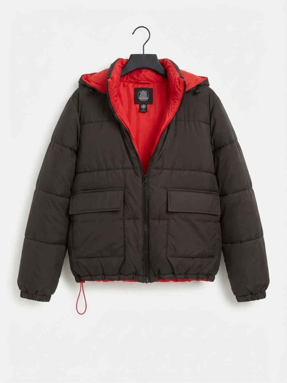 Urban Outfitters Y2K Black &Red Hooded Puffer Jacket ZipFront Pockets Streetwear